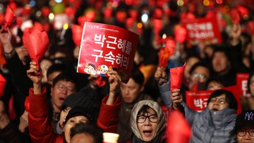Szef Samsunga działał w zmowie, by przekupić prezydent Korei Płd.