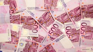 Partia obiecywała 780 euro dochodu podstawowego. Obywatele "ulegli czarowi" i ruszyli z wnioskami