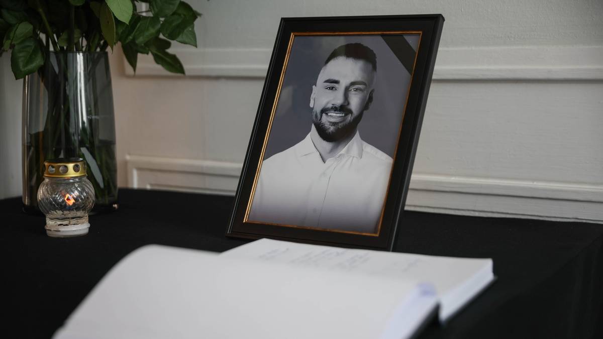 Ceremonia pogrzebowa posła Łukasza Litewki [OGLĄDAJ]