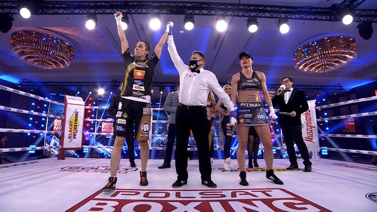 Polsat Boxing Night 9: Ewa Piątkowska minimalnie pokonała debiutującą Różę Gumienną