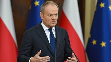 Tusk ogłosił obniżki cen paliw. Podał, o ile spadną