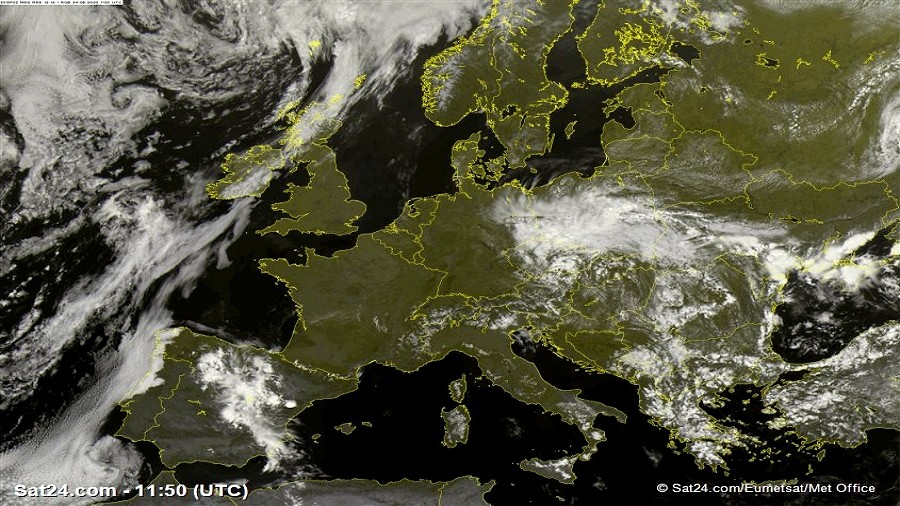 Zdjęcie satelitarne Polski w dniu 24 czerwca 2020 o godzinie 13:50. Dane: Sat24.com / Eumetsat.