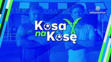 Dw&oacute;ch mężczyzn, Roman i Jakub Koseccy, pozuje do zdjęcia na tle napisu "Kosa na Kosę" i logo "polosatsport.pl".