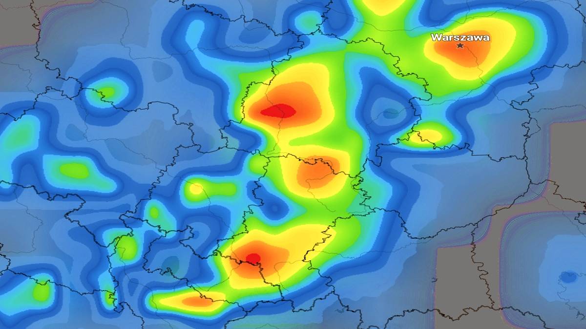 W weekend zaczną się potężne ulewy. W tych regionach rzeki mogą wylać