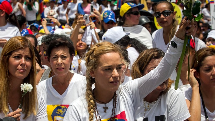 Gwałtowne antyrządowe protesty w Wenezueli. Na ulice wyszły kobiety