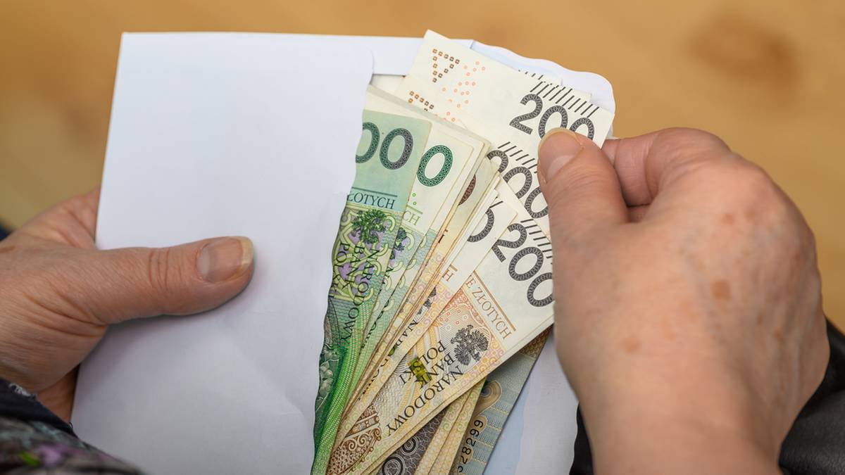 14. emerytura we wrześniu 2026 r. wyniesie do 1978,49 zł brutto