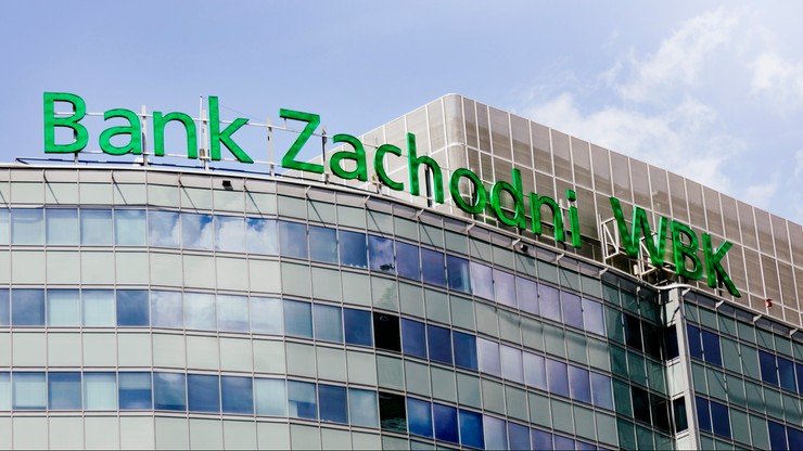 Bank Zachodni WBK zmienił nazwę na Santander Bank Polska. Ostrzega przed przerwą w usługach
