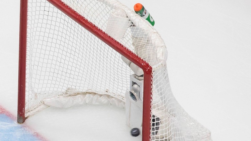 NHL: Skrajna nieodpowiedzialność hokeisty San Jose Sharks ukarana. Został zawieszony na 21 meczów!