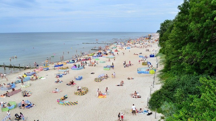 Badanie: ponad 62 proc. Polaków planuje letni urlop - trzy czwarte w kraju