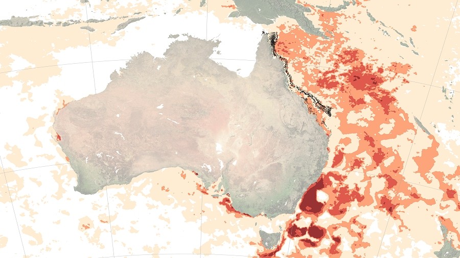 Skala stresu raf koralowych u wybrzeży Australii. Fot. NASA.