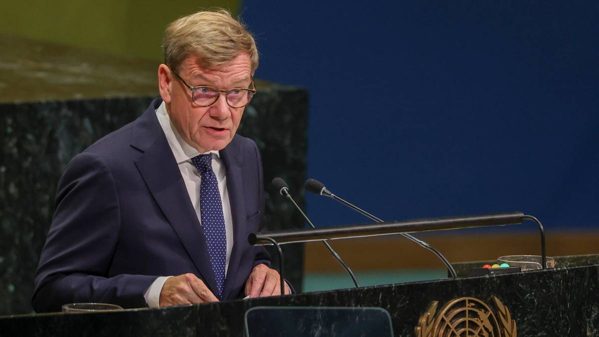 The head of the German abroad Ministry wants to resume dialog with Russia. "The time has come."