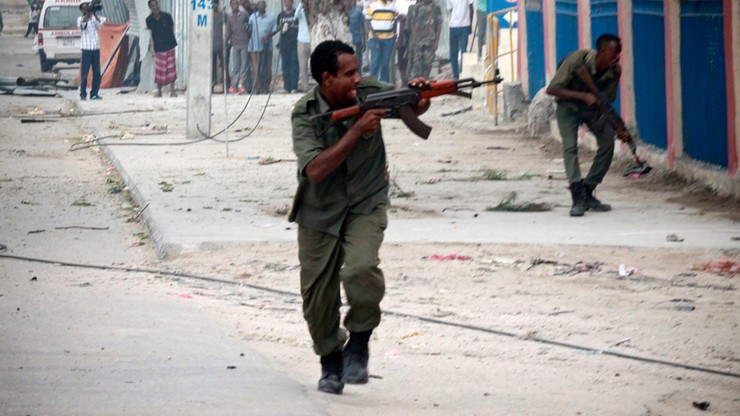 Somalia: 11 ofiar zamachu na hotel w Mogadiszu