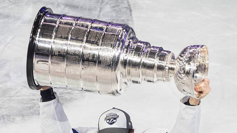 NHL: Hokeiści Tampa Bay Lightning obronili Puchar Stanleya