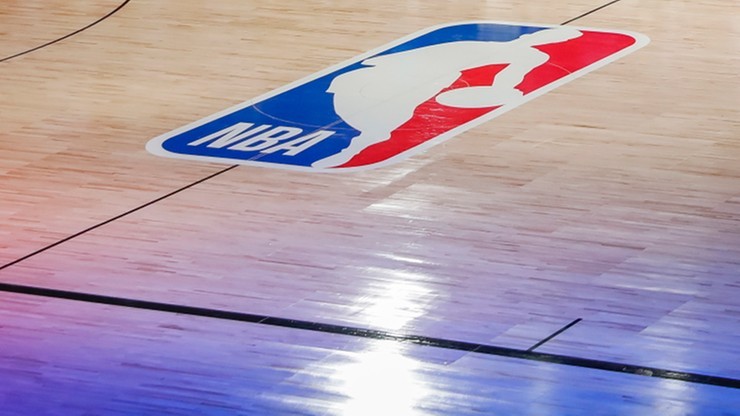 NBA: Osłabione "Rakiety" pokonane po dogrywce