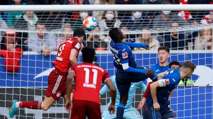 Bundesliga: Gol Lewandowskiego nie wystarczył. Nieskuteczny Bayern stracił punkty
