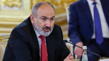 Problemy rządowego śmigłowca. Niespodziewany komunikat premiera Armenii
