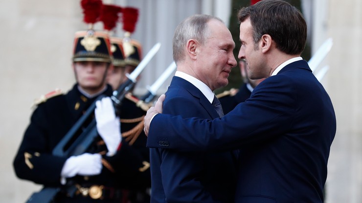 Paryski szczyt ws. sytuacji w Donbasie. W kuluarach rozmowy Putin- Zełeński