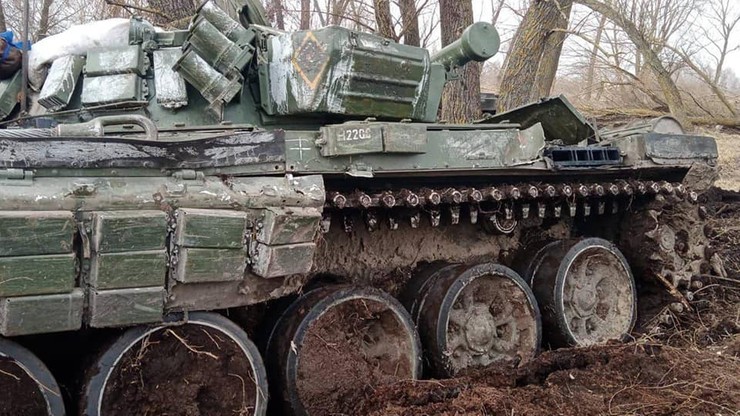 Wojna w Ukrainie. Sztab Generalny: Rosjanie stracili 389 czołgów i ponad 12 tysięcy żołnierzy
