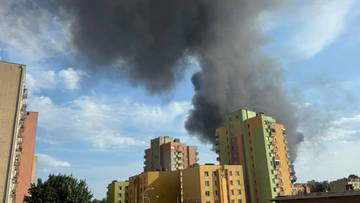 Płoną hale w Kędzierzynie-Koźlu. Mieszkańcom rozesłano alert