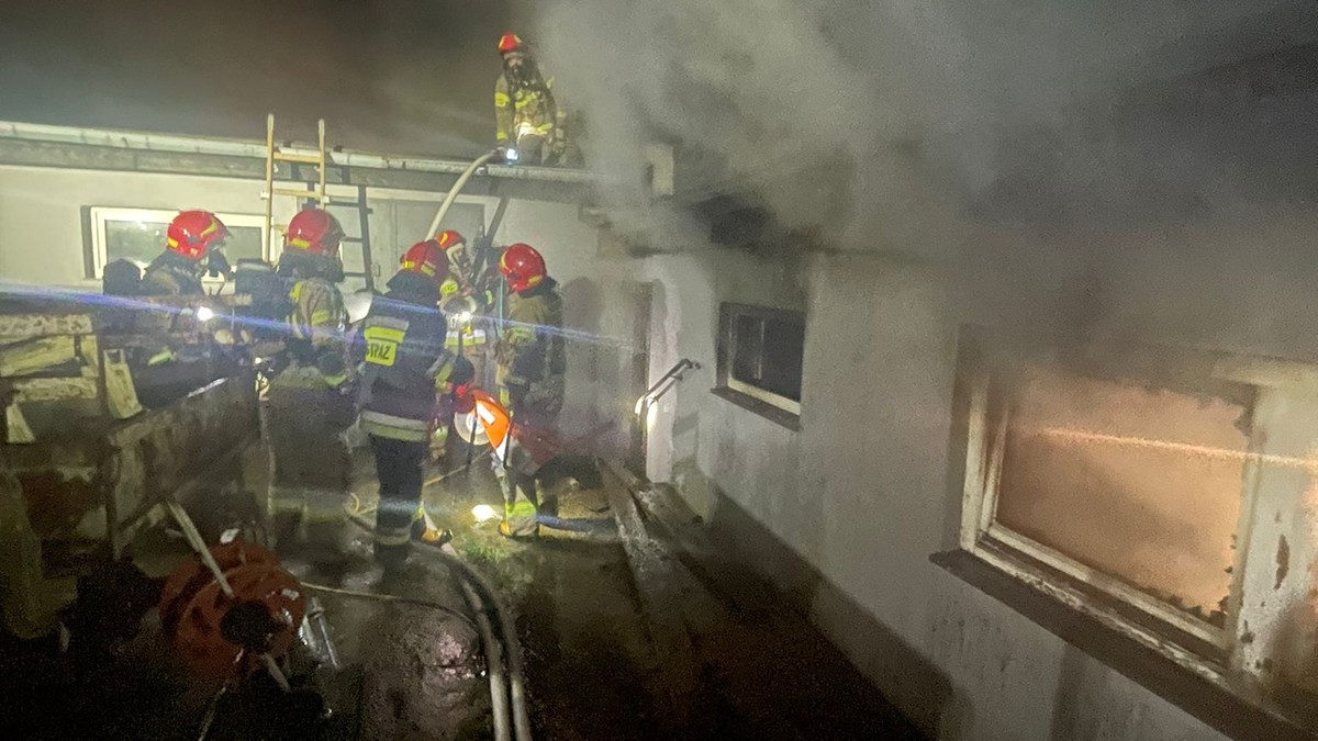 Gdańsk: 80-latek zginął w pożarze. "Cały budynek objęty płomieniami"
