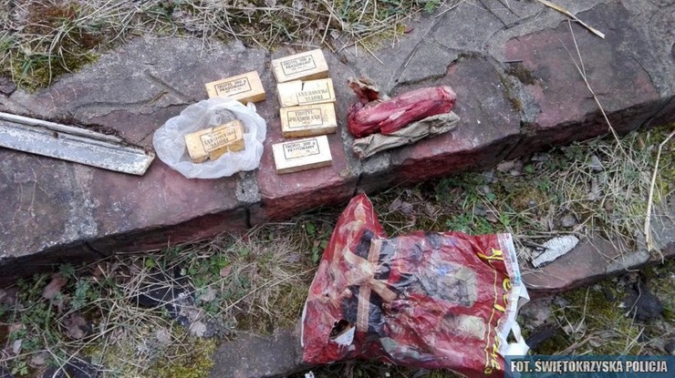 8 kg narkotyków i 2 kg materiałów wybuchowych znalezione w Skarżysku–Kamiennej