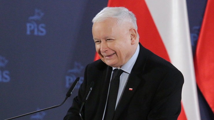 Olsztyn. Jarosław Kaczyński o transparencie przeciwników: Naprawdę jesteśmy gotowi to zapewnić