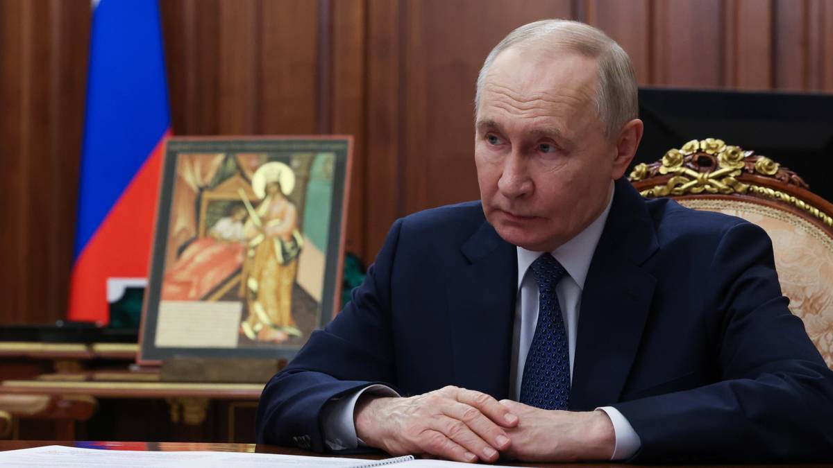 Kreml "łowi" miliardy dolarów w Afryce. Media: Grabież na masową skalę