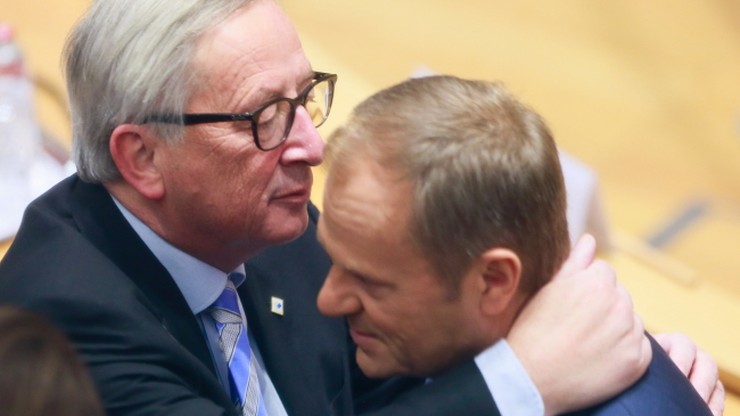 Tusk i Juncker wykluczają renegocjację umowy w sprawie Brexitu