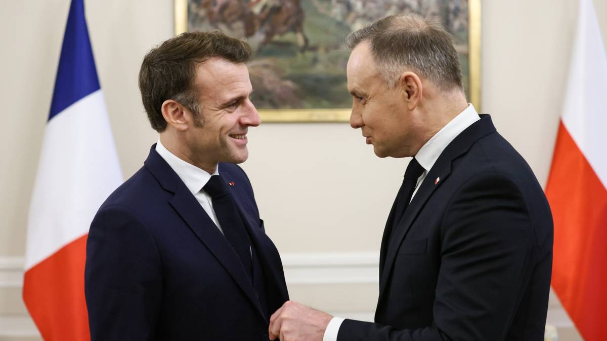 Emmanuel Macron w Polsce. Andrzej Duda spotkał się z prezydentem Francji