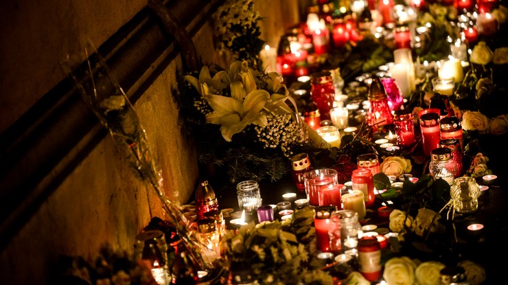 Węgry: żałoba narodowa po tragicznym wypadku autokaru z młodzieżą