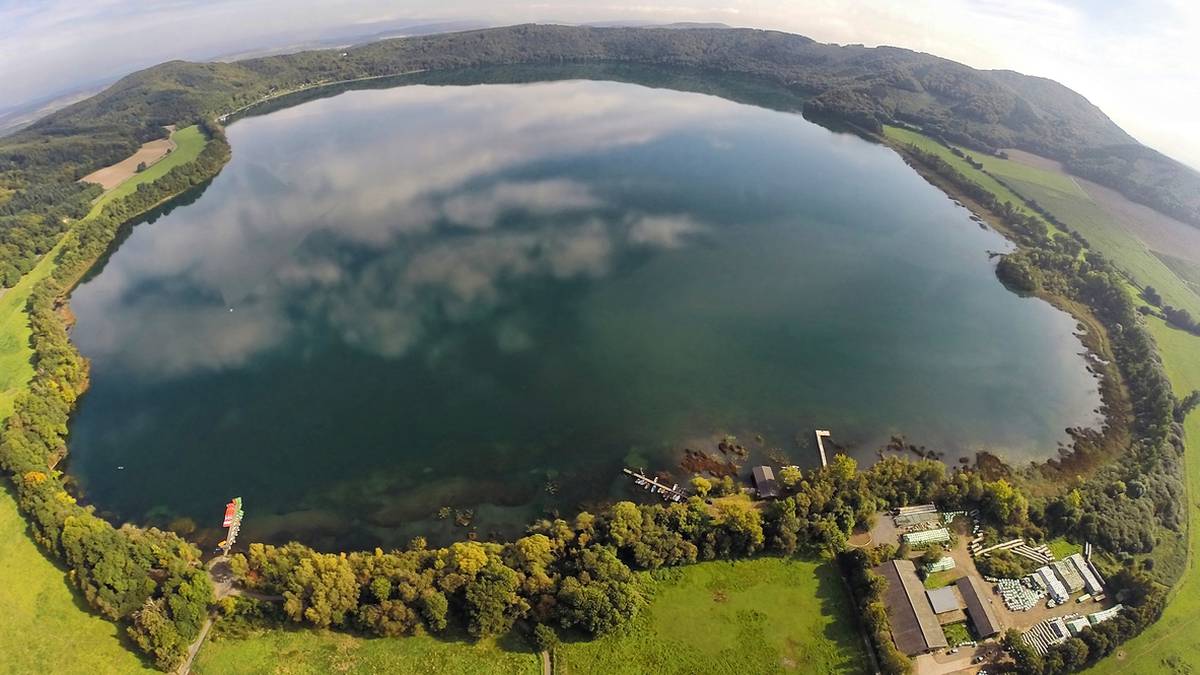 Nowe badania dotyczące wulkanu Laacher See w Niemczech