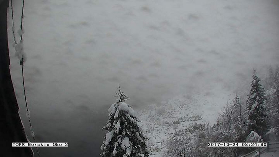 Widok na Mnicha nad Morskim Okiem. Fot. TOPR.