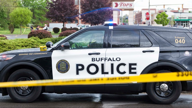 USA. 10 osób zginęło w strzelaninie w supermarkecie w Buffalo. "Przestępstwo z nienawiści"