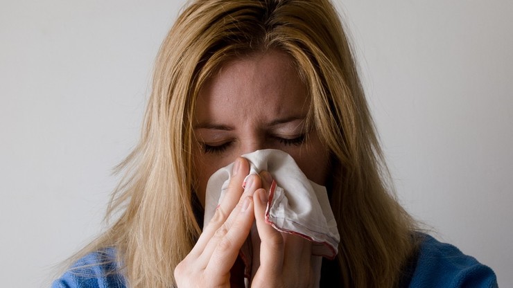 Ponad pół miliona zachorowań na grypę w marcu. W tym czasie z powodu choroby zmarły 22 osoby