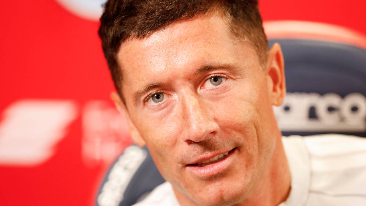 Lewandowski focused on Chicago life, not thinking about Poland return yet
