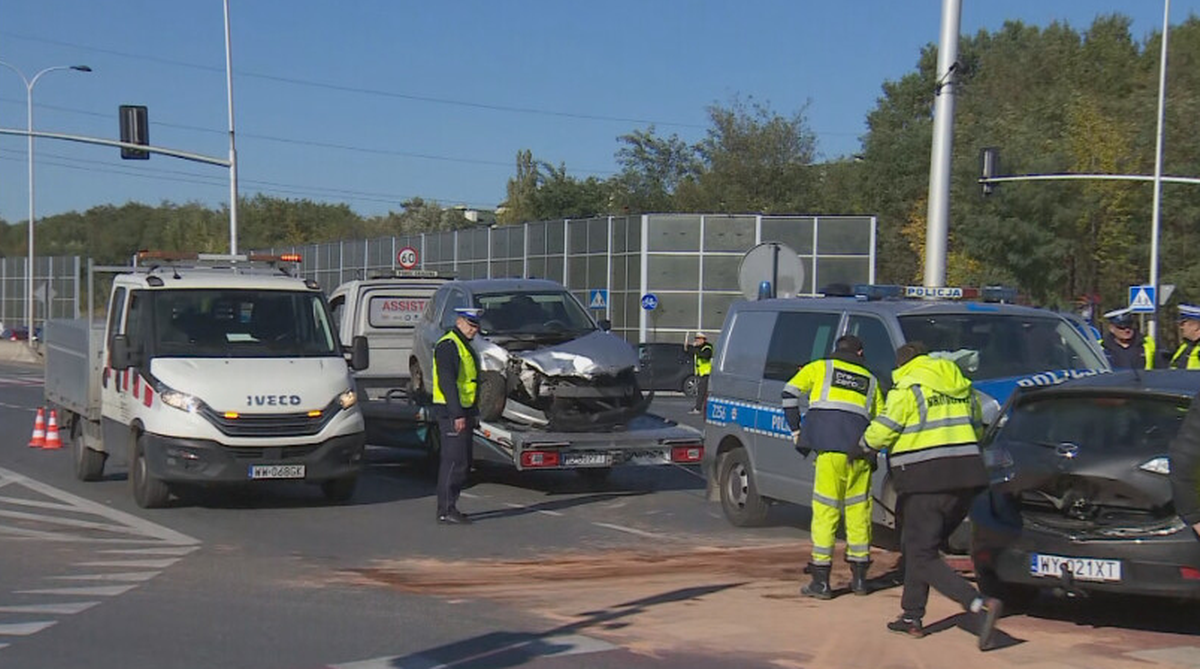 Groźny wypadek z udziałem radiowozu. Policjanci jechali na sygnale