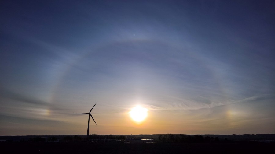 Halo słoneczne. Fot. Tadek Piotrowski / TwojaPogoda.pl