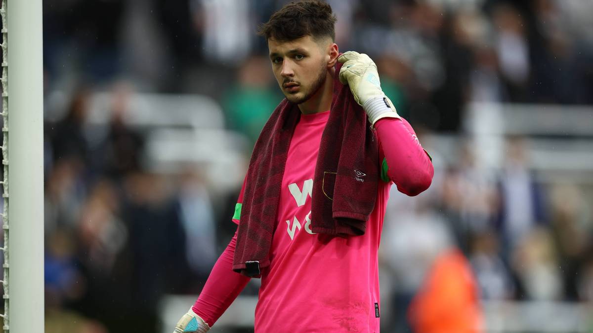 Bramkarz wraca do Manchesteru City