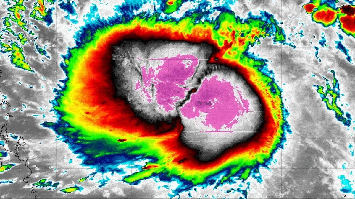 Tajfun zmierza w kierunku Tajlandii. Fot. tropicaltidbits.com