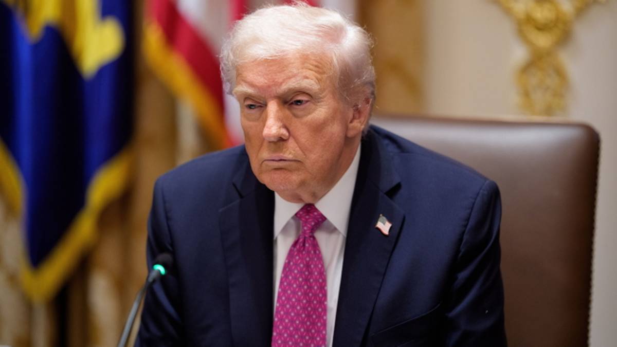 "Powinni się zatrzymać tam, gdzie są i ogłosić zwycięstwo". Trump o wojnie w Ukrainie