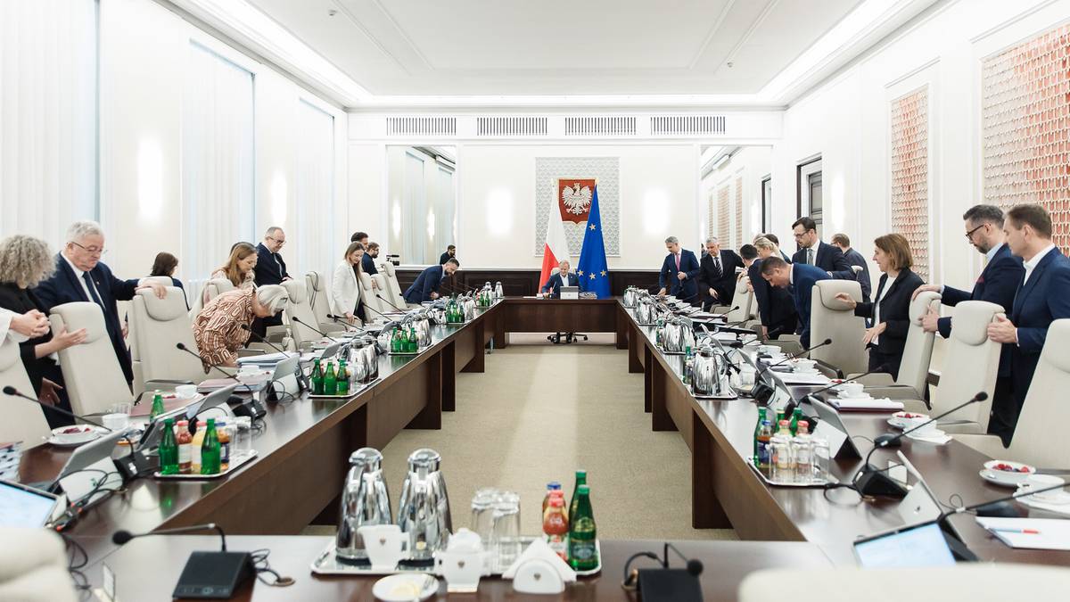 Zmiany w rządzie. Ekspert wskazał na najważniejszy element