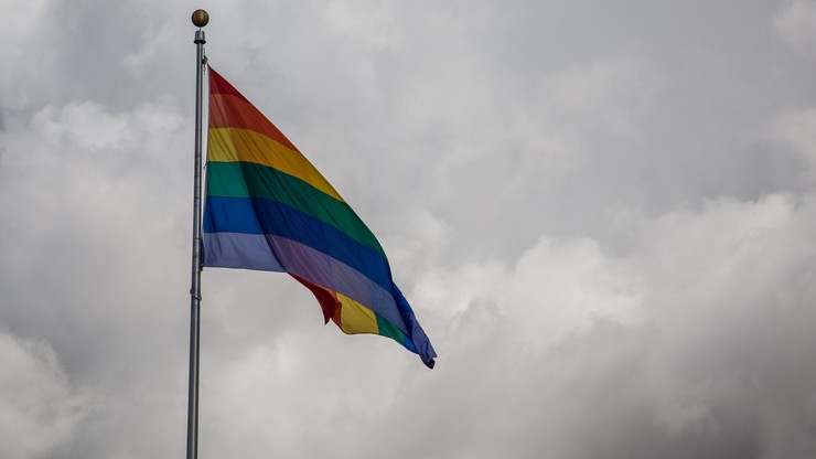 Węgry. Parlament zezwolił na rozpisanie referendum w sprawie praw osób LGBT