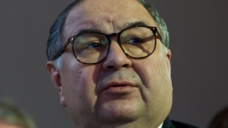 Francja. Władze przejęły dwa helikoptery należące do rosyjskiego oligarchy Aliszera Usmanowa