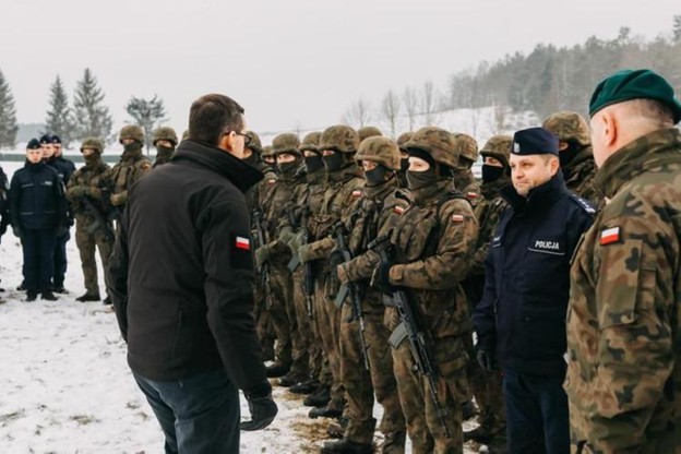 Premier spotkał się z żołnierzami