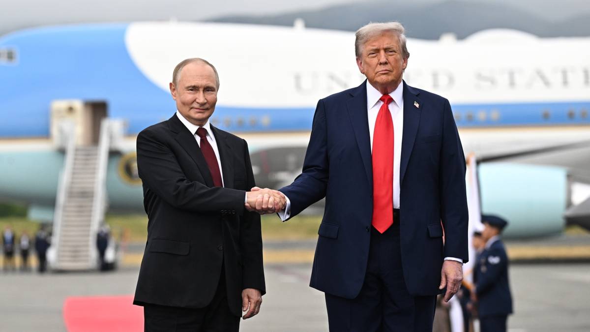 Amerykanie zostawili dokumenty w hotelowej drukarce. Wyciekły szczegóły szczytu Trump-Putin