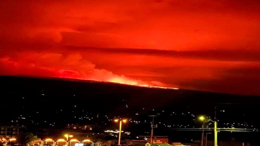Erupcja wulkanu Mauna Loa na Hawajach. Fot. Twitter.