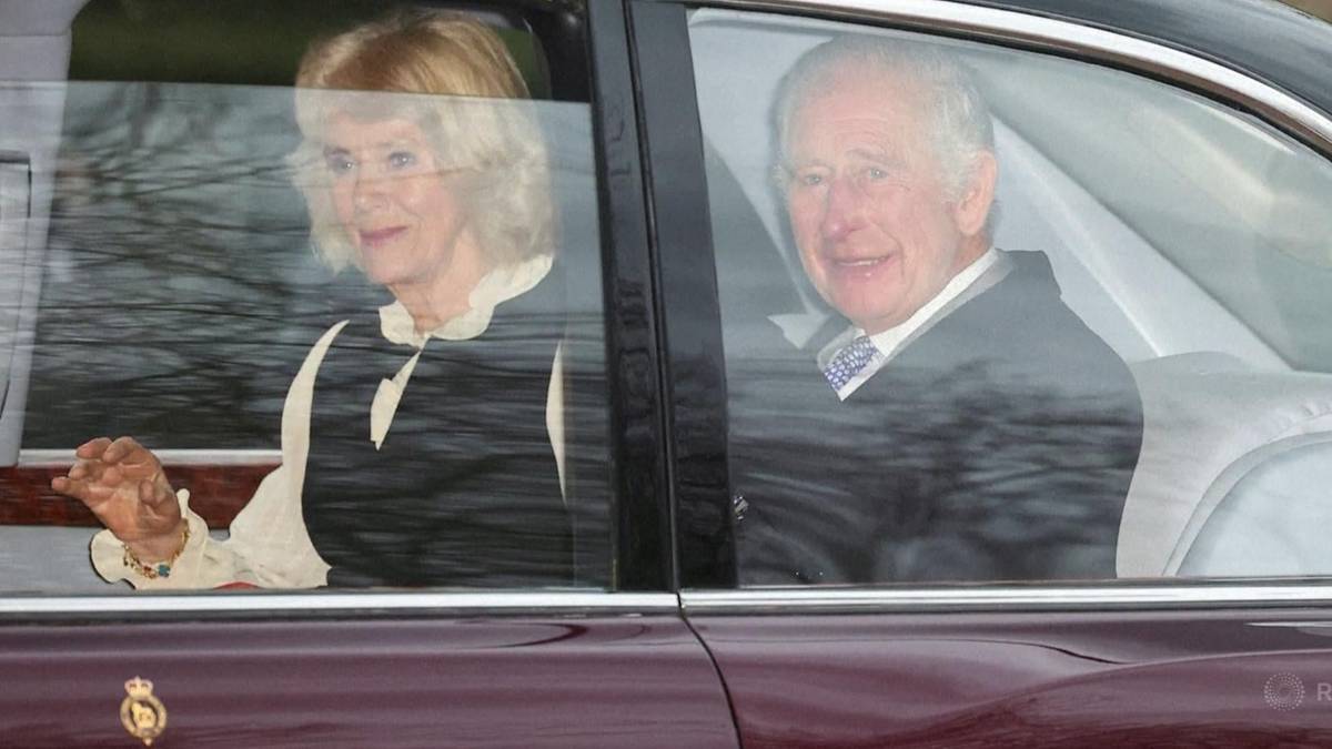 Karol III wyjechał z Londynu. Nowe zdjęcia monarchy
