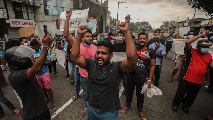 Sri Lanka. Dymisja wszystkich ministrów po masowych protestach