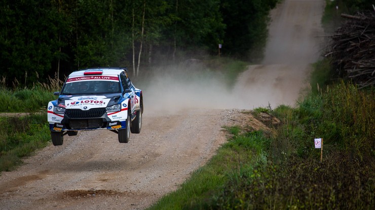 W Rajdzie Turcji Kajetan Kajetanowicz prowadzi w WRC3. Thierry Neuville pierwszy w generalce