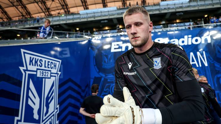 Bramkarz: Bartosz Mrozek (Lech Poznań)